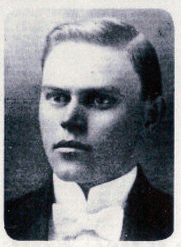 Dr. Hill, 1914 Vanderbilt graduation photo