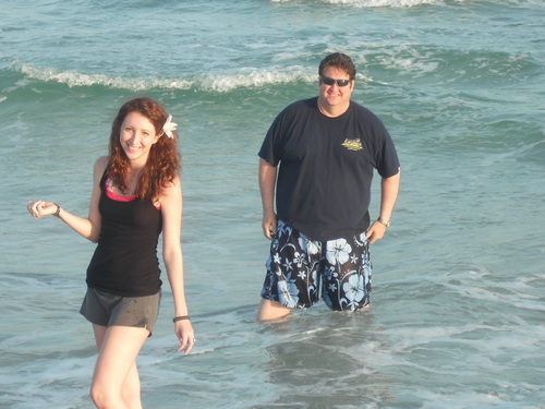 PH student Misty Hurley & Dr. Scott Sosebee at the beach Friday evening after the poster session