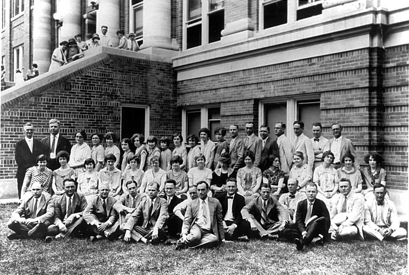 Faculty in 1925