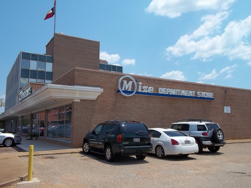 108 E. Hospital Side