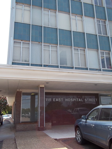 118 E. Hospital Front Detail