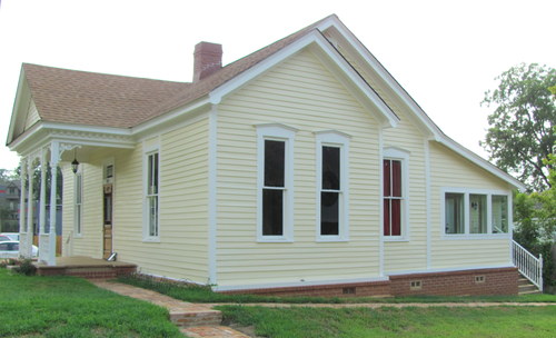 113 S. Lanana - southwest corner