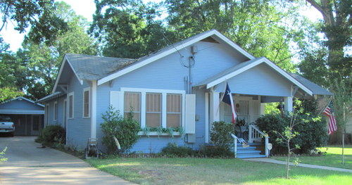 123 Elm - southwest corner