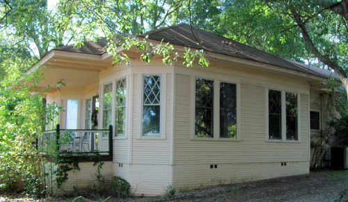 1722 Martinsville - west side