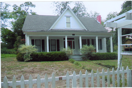 312 Weaver - front facade