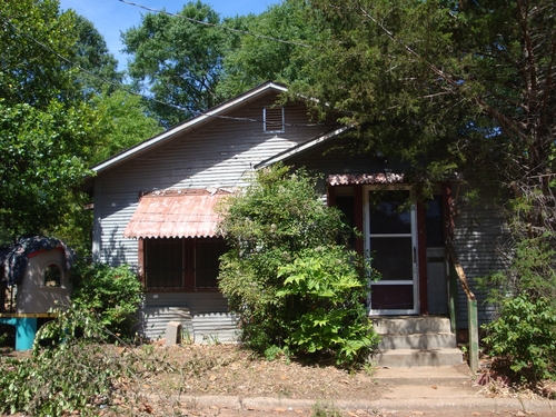 315 Richardson Front