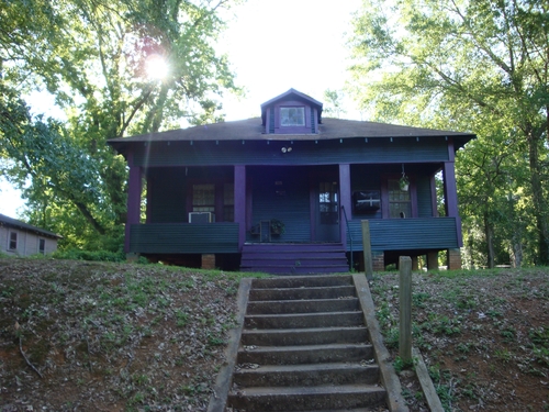 415 Richardson Front