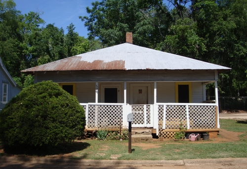 509 Richardson Front