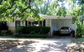 718 N. Fredonia South Side