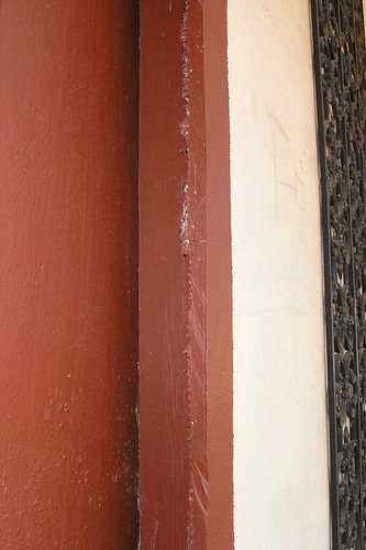 112 S. Pecan - detail of false facade right front