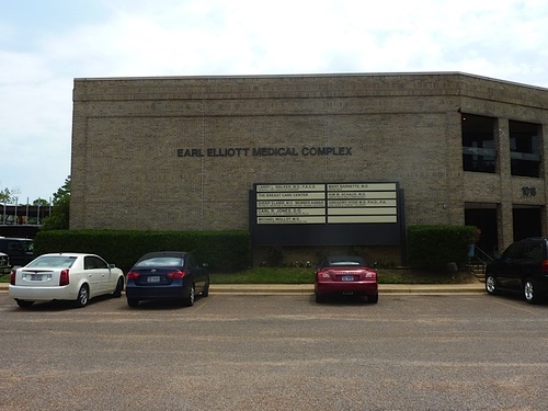 1018 N. Mound Right Facade