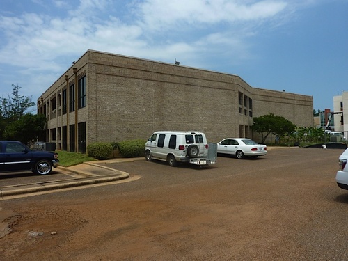 1018 N. Mound Left Facade