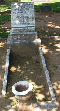 Karle Wilson Baker Gravestone