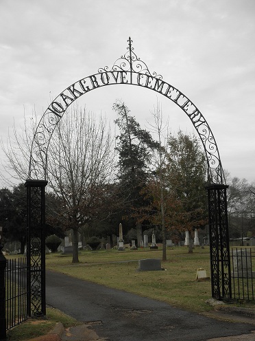 oak grove cemetery gate