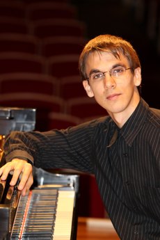 Pianist Andreas Ioannides, the 2012 Schmidbauer International Young Artist Competition winner, will be the featured performer during the Orchestra of the Pines concert at 7:30 p.m. Monday, April 22, in Cole Concert Hall.
