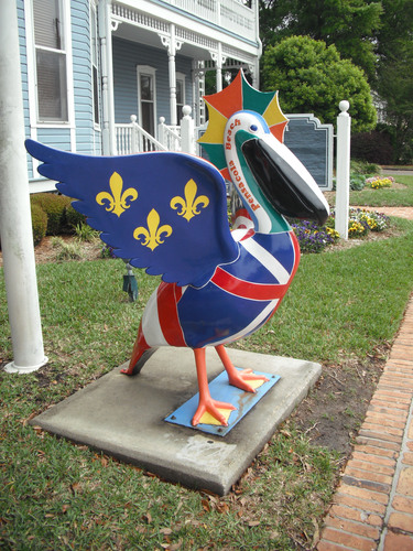 Pelicans on Parade sculpture