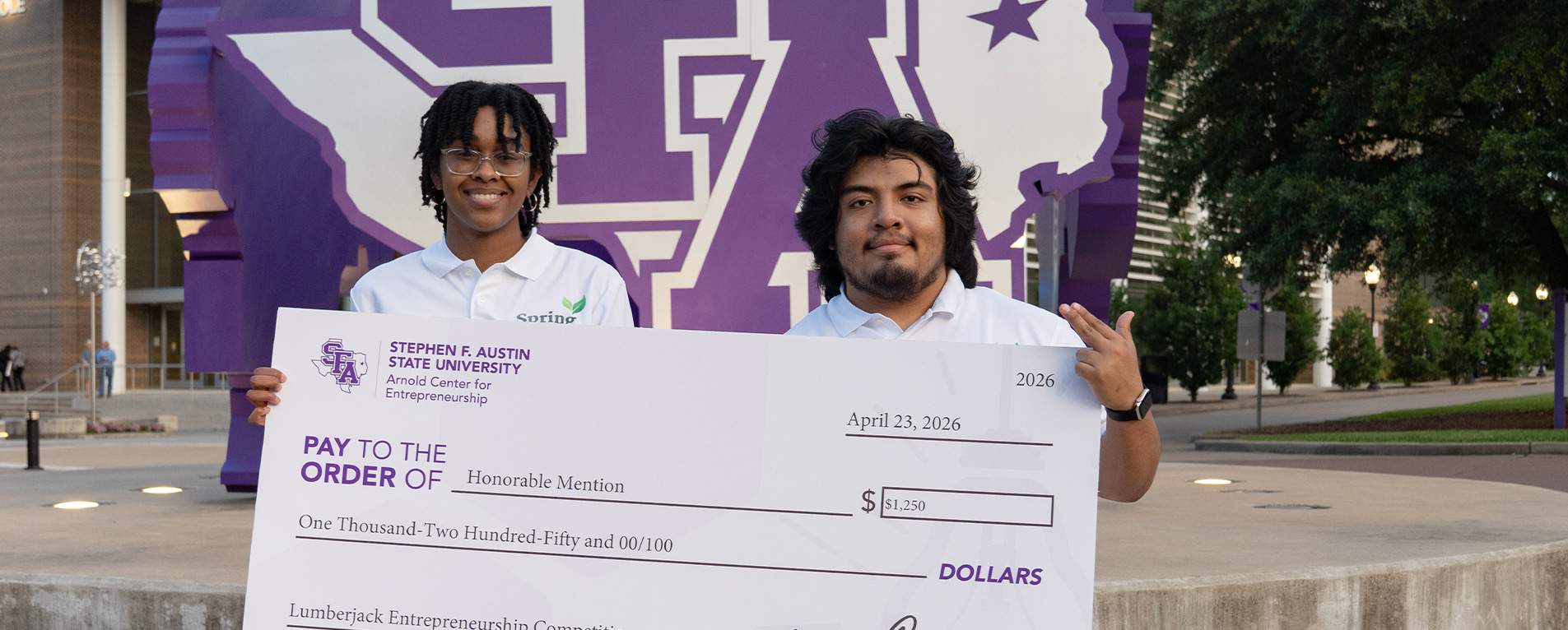 Jarae Hadley (left), cyber security graduate student and Daniel Antonio (right), computer science junior.