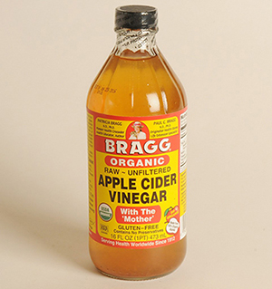 bottle of apple cider vinegar