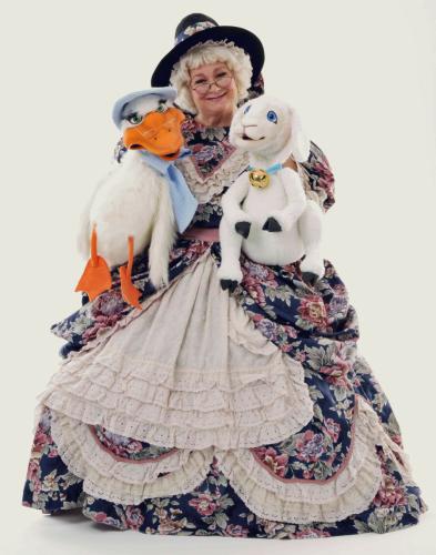 Mother Goose with Goosey and Lamby