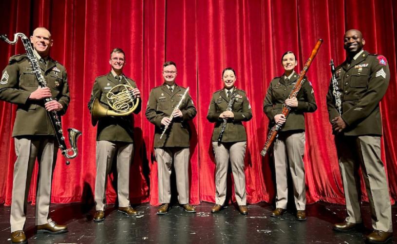 The Intrepid Winds of the 323rd Army Band