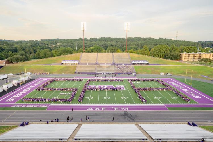 SFA’s largest freshman class gathered at last week's Holler @ Homer event