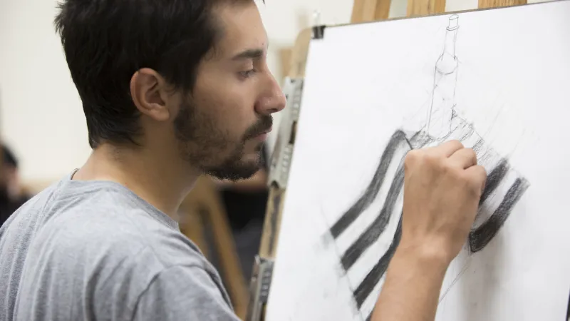 Student in 3D drawing