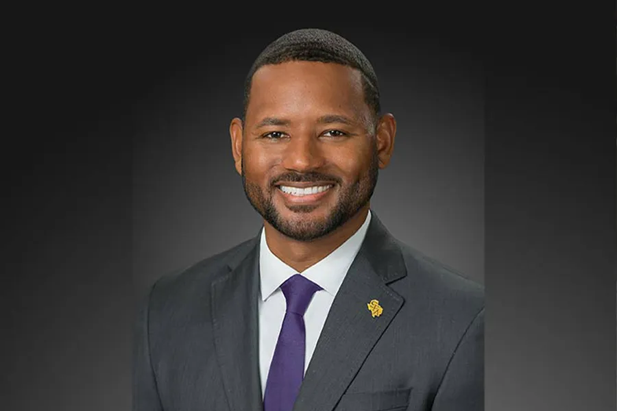 Dr. Kent Willis