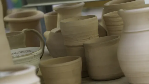Collection of pottery 