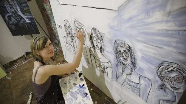 student painting