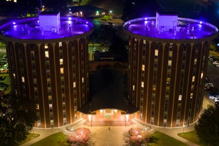 Steen Hall exterior at night