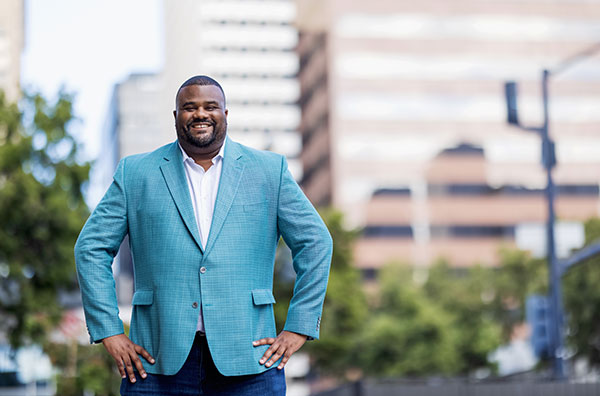 Eric Pierre '03