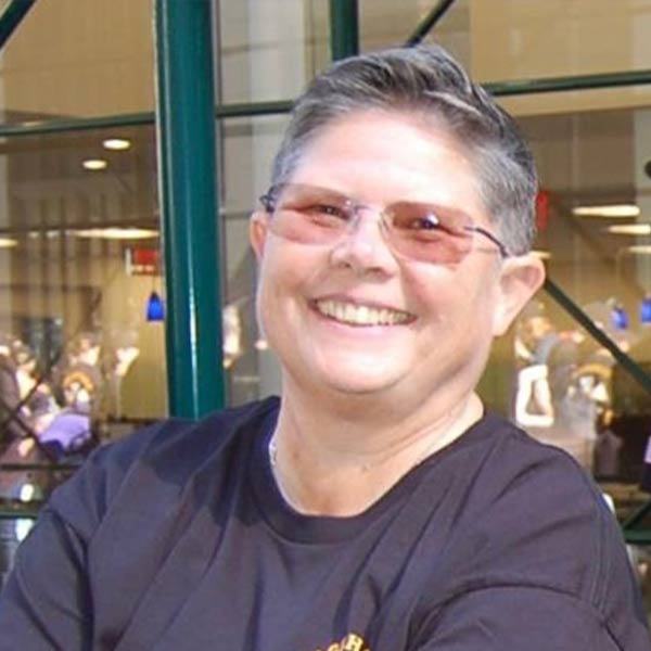 Chele Ware '83