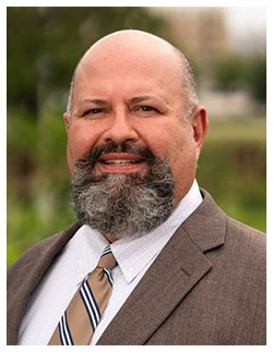 Dr. Roel Lopez