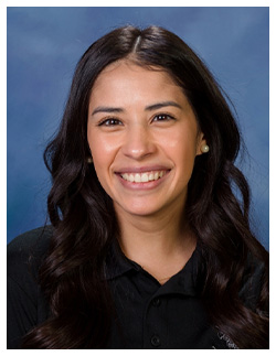 Elizabeth Flores