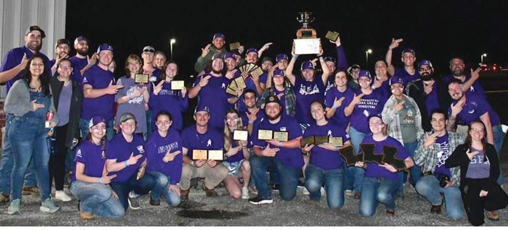 Sylvans posing with trophy