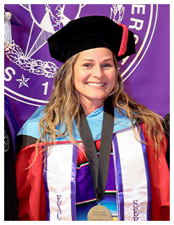 Dr. Sarah Straub