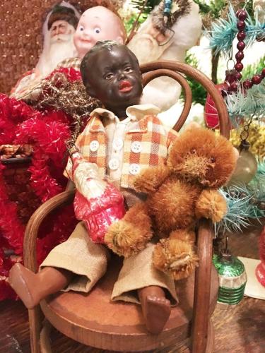 a selection of holiday items on display at the "I'll Be Home for Christmas" exhibition