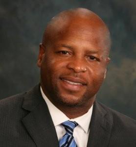 Larry Centers