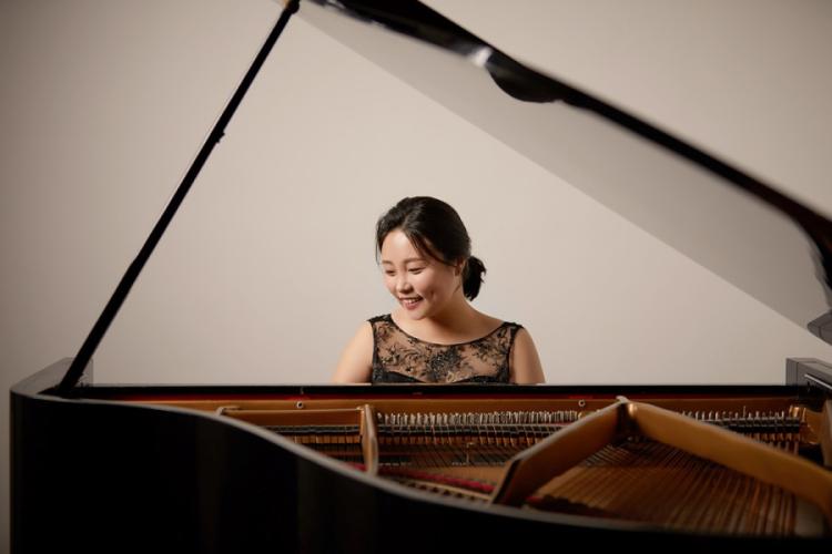 Jeong-Eun Lee