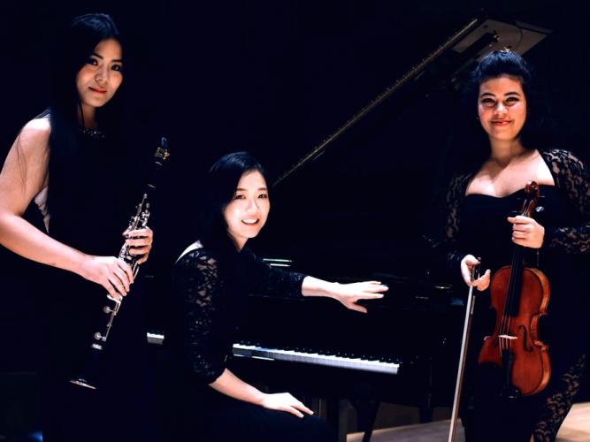 The Lumi Trio
