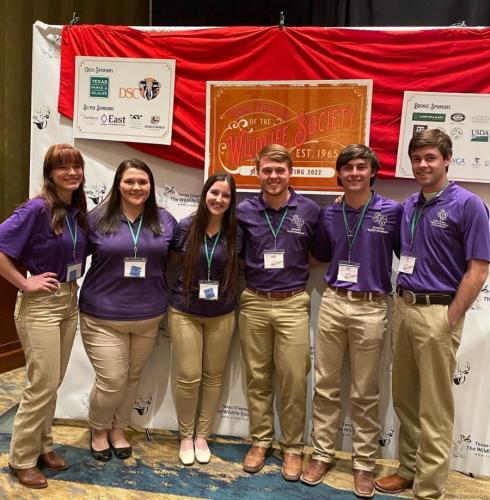 SFA student chapter of The Wildlife Society members Veda Allen, Abby Buckner, Laken Mize, Jake Mayhan, Blake Carter and Jake Hill
